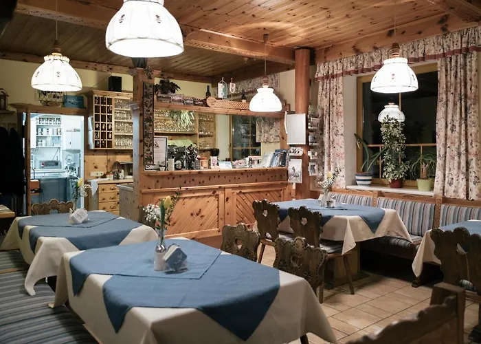 - Oedsteinblick 3* Johnsbach