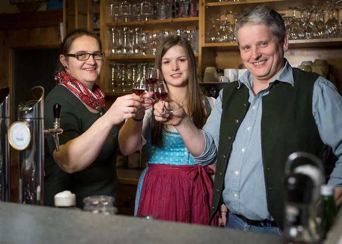 - Oedsteinblick بيت ضيافة Johnsbach